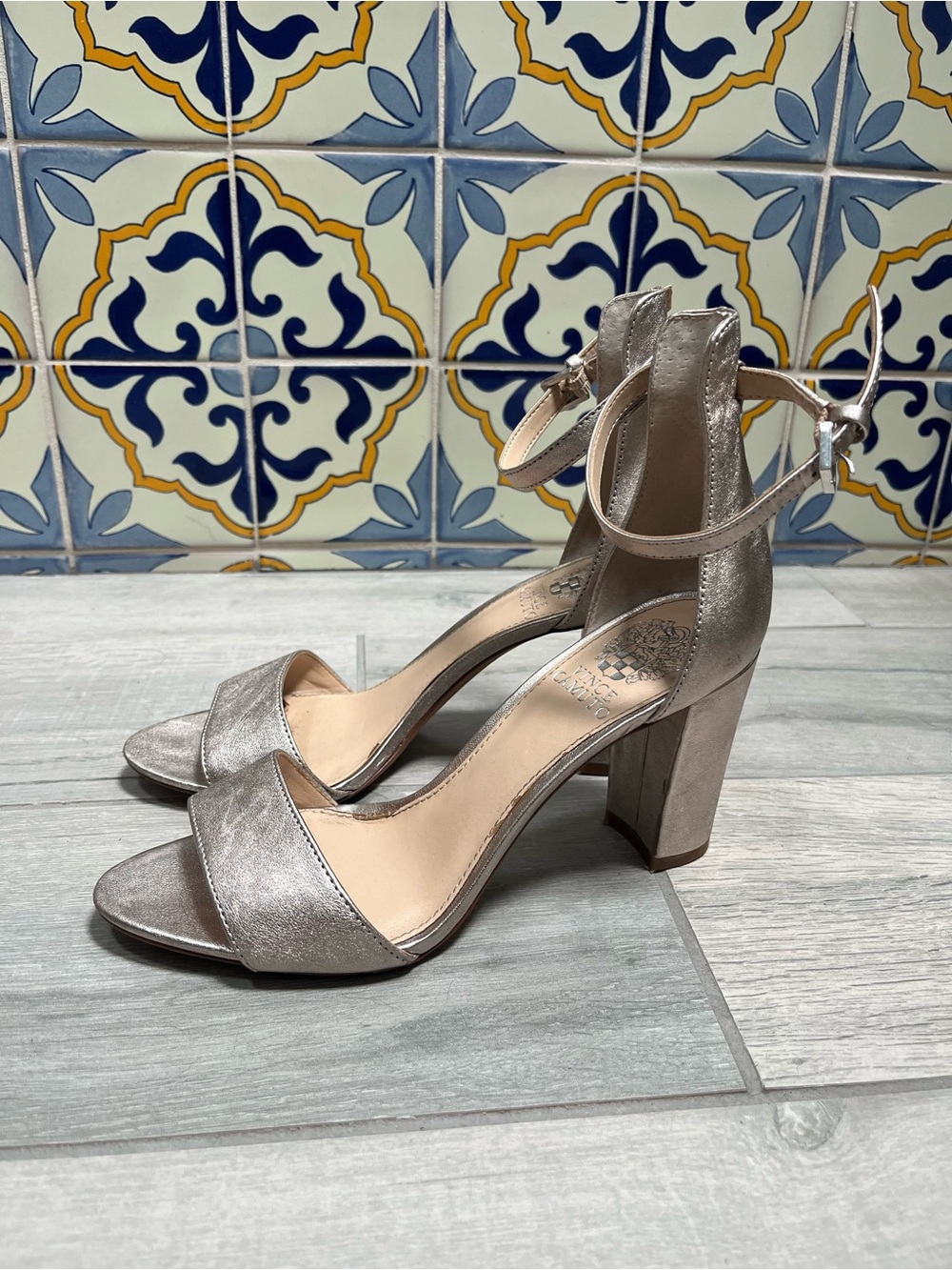VINCE CAMUTO - Women’s Metallic Silver Block Heel Ankle Strap Sandals